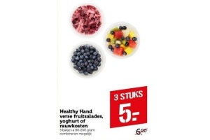 healthy hand verse fruitsalades yoghurt of rauwkosten