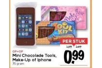 mini chocolade tools make up of iphone