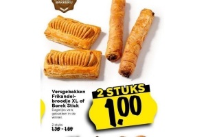 versgebakken frikandel broodje xl of borek stick