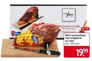 mini serranoham met snijplank en mes